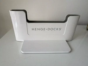 Henge Docks Vertical Dock para 13 Pulgadas MacBook Air-versión B (HD02VB13MBA) - Photo 1/8