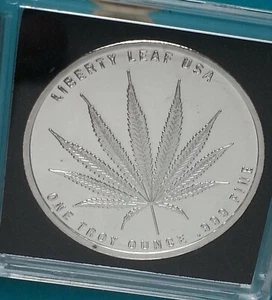 Sativa Cannabis Liberty Leaf USA 1 oz. silver round .999 Encased Ben Franklin - Picture 1 of 4