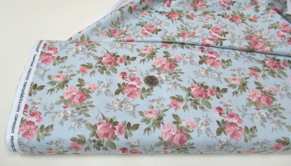 MARCUS FABRICS MARCUS quilt-craft fabric TOSSED FLORAL sky 2 yds (r-651141) Just Rosy