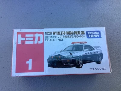 Coche de policía Takara Tomy / Tomica Nissan Skyline Canadá / Aeon Limited Foto 1 de 3