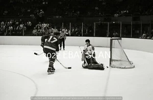 JOE DALEY Makes BIG SAVE vs SEALS 35mm B+W SLIDE Pittsburgh PENGUINS Star GOALIE - Picture 1 of 1