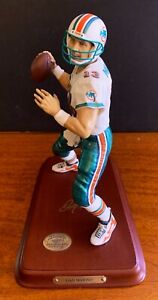 DAN MARINO-Miami Dolphins QB, "Hall of Fame", DANBURY MINT STATUE, with COO/Box