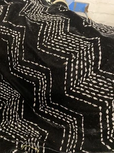ROLL ROLLS glitter sparkle black stretch velvet chevron party dress fabric 10MT - Picture 1 of 2