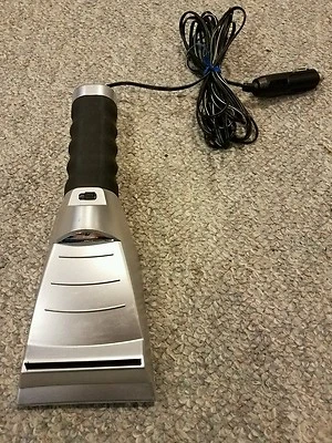 Totes Heated Auto Ice Scraper 15' 12-Volt DC Power Cord Built In Flashlight -NIB - Image 1 of 4