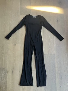 Qinsen Black Square neck Jumpsuit Flare Bottoms Women’s Size M - Picture 1 of 2