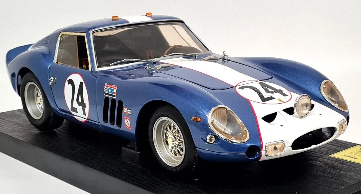 Revell Ferrari 250GTO 1/12 新品未使用 Revell Ferrari 250GTO 1/12 新品未使用 未使用品Revell Ferrari 250