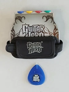 GUITAR HERO ON TOUR Nintendo DS Hand Grip Controller & Pick RedOctane 95327.805 - Picture 1 of 11