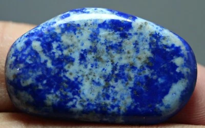 Astonishing BLUE LAZURITE Tumbled Stone Afghanistan  52.0 CT - Image 1 of 4