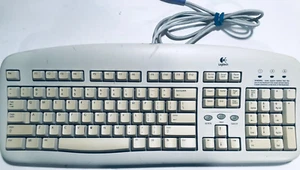 Vintage Logitech Keyboard PS/2 Compatible - Picture 1 of 4
