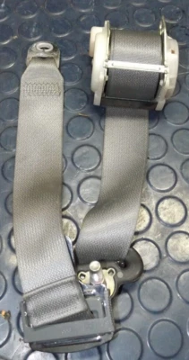 Cinturón de seguridad exterior izquierdo Dodge Durango 2004-2009 tercera fila OEM Mopar 5HP651D5AE Foto 1 de 3