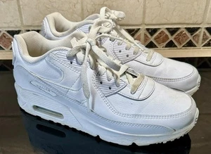 Nike Big Kids Air Max 90 Sneakers Triple White CD6864-100 US Size 7Y - Picture 1 of 7