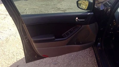 2015 Kia Forte Driver side Front Inner Door Trim Panel Grey - Imagem 1 de 4