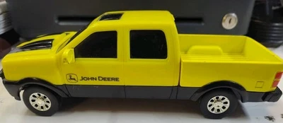 ERTL John Deere Pickup Truck Yellow Die Cast Metal Bed Extended Cab 2389WY00 - Image 1 of 4