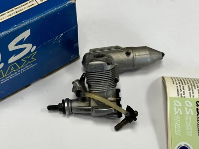 Nice O.S. OS .40 40 LA Two Stroke Nitro RC Remote Control Airplane Engine - Image 1 of 2