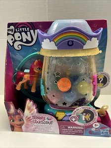 Hasbro My Little Pony - Sunny Starscout - Sparkle Reveal Lantern - New!! - Picture 1 of 8