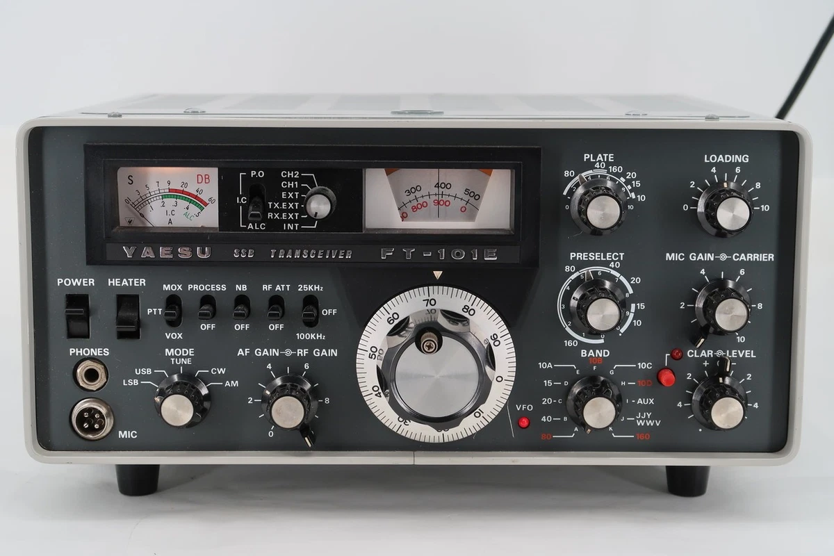 ヤエス無線 YAESU FT-101E 無線機+ TR-2200G2 ヤエス無線 YAESU FT