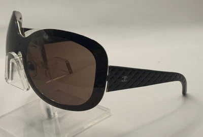 Gafas de sol Chanel 4165 en color 37873 Foto 1 de 4