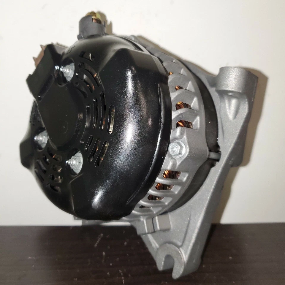 Alternador Ford Expedition V8 5,4 litros 2007-2008 OEM Reman por RR_Alternator Foto 1 de 4