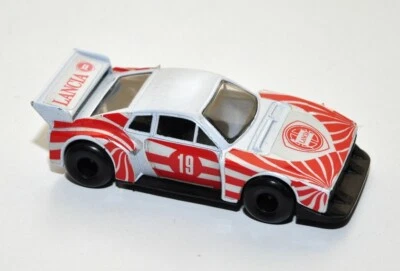 Modello Auto Yaxon 0804/5  Lancia Beta Granturismo  1:43 bianco rosso N° 19 - Immagine 1 di 4