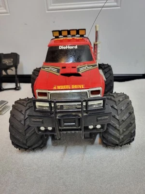 Sears Nikko Lobo 4x4 Rc Грузовик Редкий На Запчасти Непроверенный 1980-е Винтажный Пульт дистанционного управления и Аккумулятор - Изображение 1 из 4