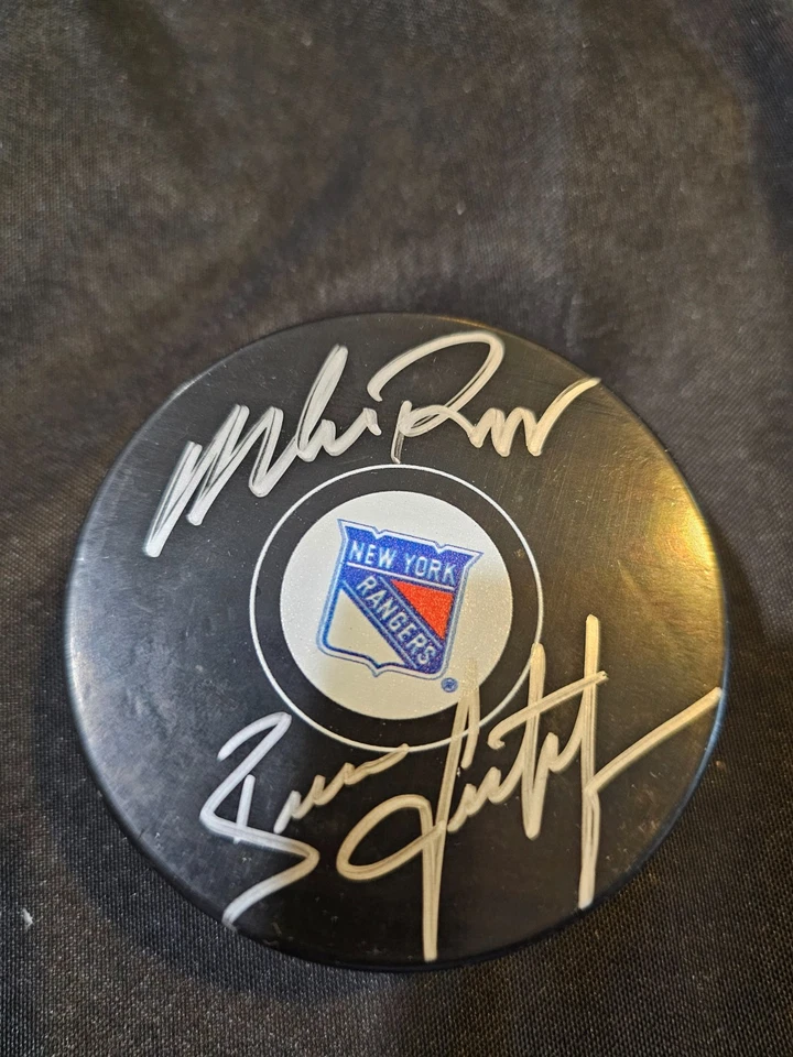 Mike Richter & Brian Leetch signed Autographed Hockey Puck Steiner Sports COA - Image 1 of 1