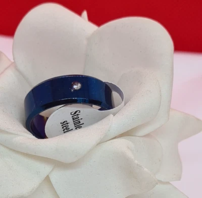 Edelstahl Ring Blau mit Zirkonia Strassstein besetzt - Bild 1 von 4