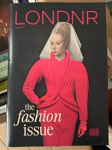 Londnr , The fashion, Issue 4 - Picture 1 of 3
