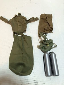 "Chaqueta/pantalones vintage verde ejército de Hong Kong 12"" GI Joe + bolsa de lona cartera tanques" - Imagen 1 de 24
