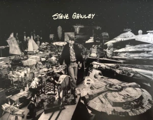 STEVE GAWLEY SIGNED HANDSIGNIERT 11x14 FOTO ILM MODELLBAUER STAR WARS BECKETT - Bild 1 von 3