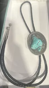 Vintage Native American BENNETT SSS Sterling Silver Large TURQUOISE STONE Bolo - Picture 1 of 8