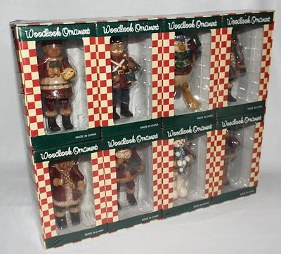 Nuevo en caja Juego de 8 Adornos Woodlook Articulados Resina Rústica Adornos de Navidad Smowman Foto 1 de 4