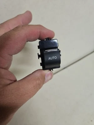 One New Standard Ignition Door Window Switch Front Right DWS1612 14529BD - Image 1 of 4