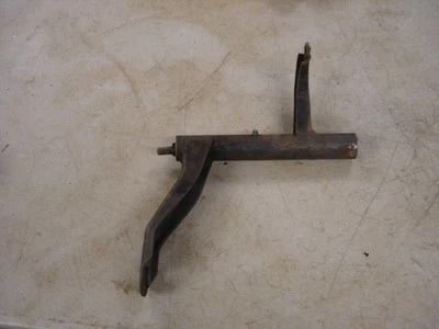1968 1969 1970 1971 1972 OLDSMOBILE CUTLASS 442 W-30 BELL CRANK Z BAR GM OEM - Image 1 of 4