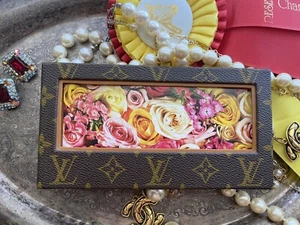 Ultra Rare Vintage LOUIS VUITTON Saks Fifth Picture Photo FRAME Home Decor LV - Bild 1 von 11