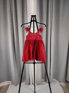 Cat & Jack kleines Mädchen ärmellos Rüschen Träger festliches Kleid Größe XS 4-5 (neu mit Etikett) - Bild 1 von 11