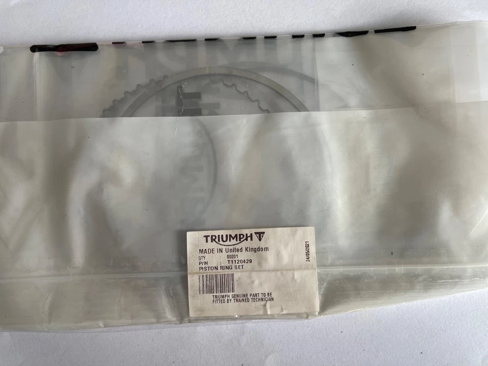 Triumph Piston Ring Set T1120429 Rocket III Classic Roadster — 第 1/1 张图片