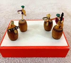 Vintage Set of 4 Miniature Barrel Musicians 1" Wood Hand Made Mid Century Japan - Picture 1 of 7
