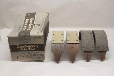 NOS 1973 - 75 雪佛兰 GMC 卡车西装外套 Jimmy 后刹车鞋套装 GM 1154127 — 第 1/4 张图片