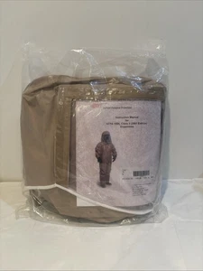 Dupont Personal Protection suit NFPA 1994 Class 3 (2001 Edition) Ensemble - Picture 1 of 9