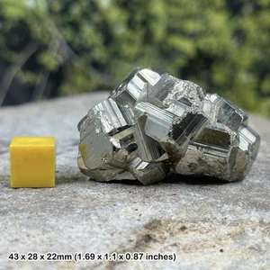 Beautiful Pyrite Crystals A-grade - Spiritual Healing Stone Mineral Stone - Picture 1 of 1