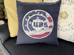 Chicago Cubs MLB Baseball Handmade upcycled T-shirt 16x16 Throw pillow cover - Picture 1 of 12