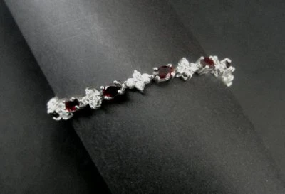 Pulseira de prata esterlina 925 tênis granada cor vermelha pedras zircônia cúbica - Imagem 1 de 4