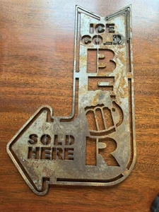 VTG Ice Cold Beer Sold Here Arrow Metal Sign Rustic Bar Decor Man cave 17x11” C4 - Picture 1 of 8