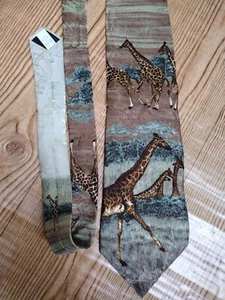 Vintage Wembley Endangered Species 100% Silk Tie - Giraffe USA Made 59" Long - Picture 1 of 5