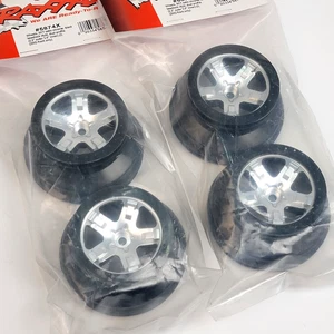 Set of 4 NIB Traxxas SCT Wheels Chrome And Black 5874x - Picture 1 of 6