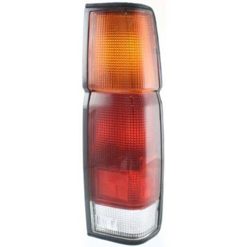 Luz trasera pasajero para camioneta Nissan D21 86-97 (combinación/sin doble rueda) Foto 1 de 1