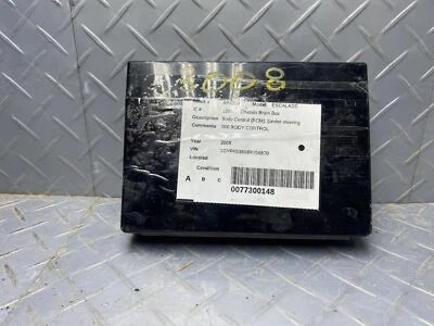 2007-2011 Cadillac Escalade Chassis Body Control Module (BCM)  Foto 1 de 4