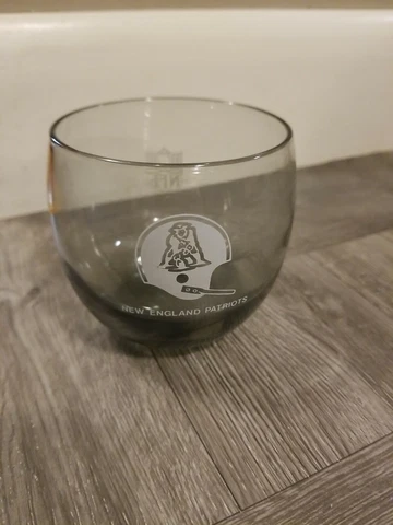 Vintage New England Patriots NFL 4" Whiskey Tumbler Smoked Highball Glass Cover