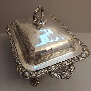 Ornate Vintage SilverPlate Georgian Style Claw Foot Meat 2 PC Entree Dish Floral - Picture 1 of 9