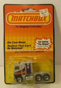 Vintage 1983 Matchbox Diecast on Blister Card MB45 Kenworth C.O.E. Aerodyne - Bild 1 von 4